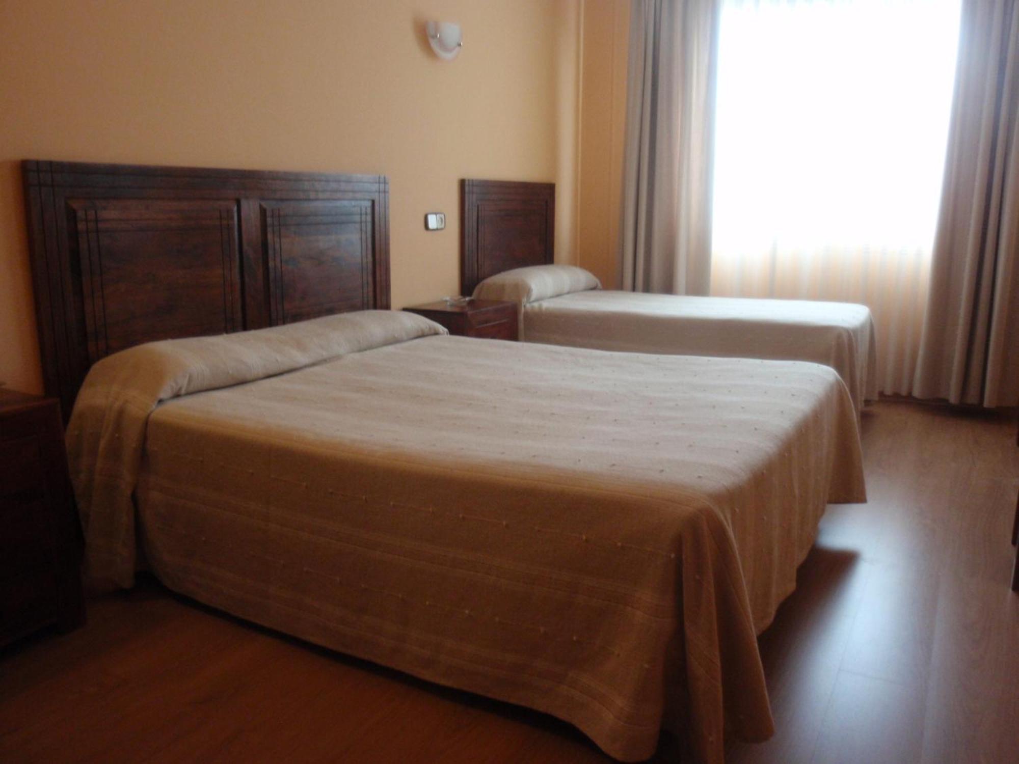 Double or Twin Room Extra Bed